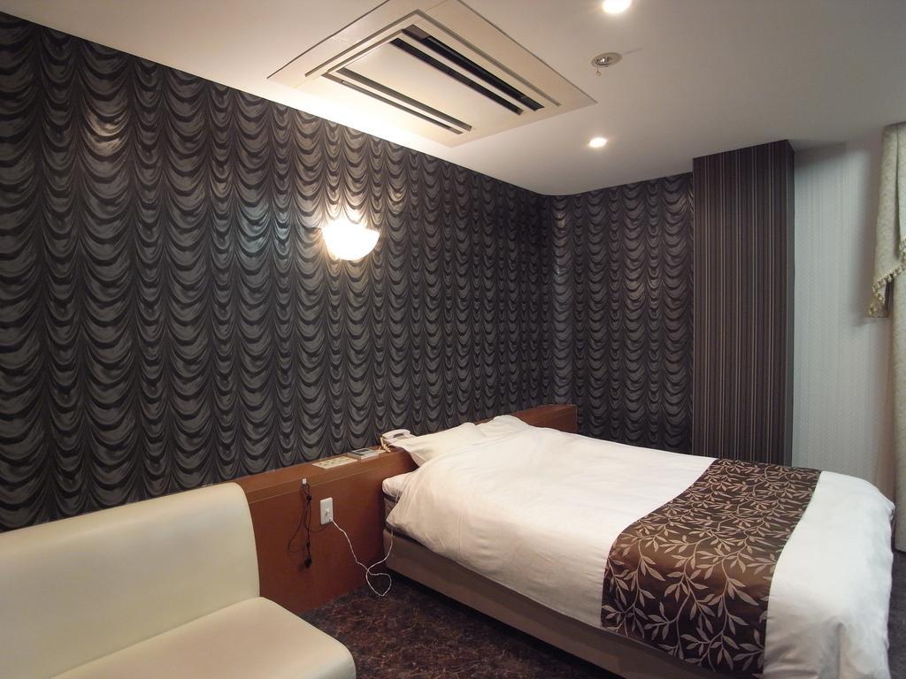 ホテル カルネヴァール 男塾ホテルグループ (Adults Only) Himeji Zimmer foto