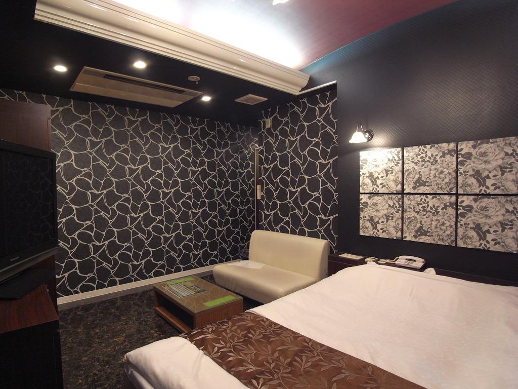 ホテル カルネヴァール 男塾ホテルグループ (Adults Only) Himeji Zimmer foto